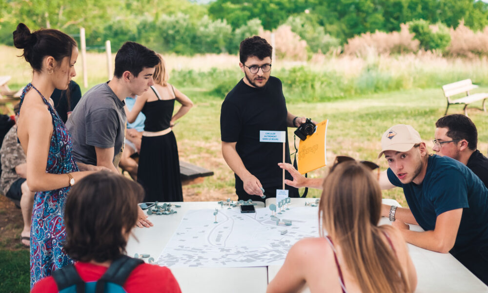 Animation d'un atelier participatif de co-conception en urbanisme.